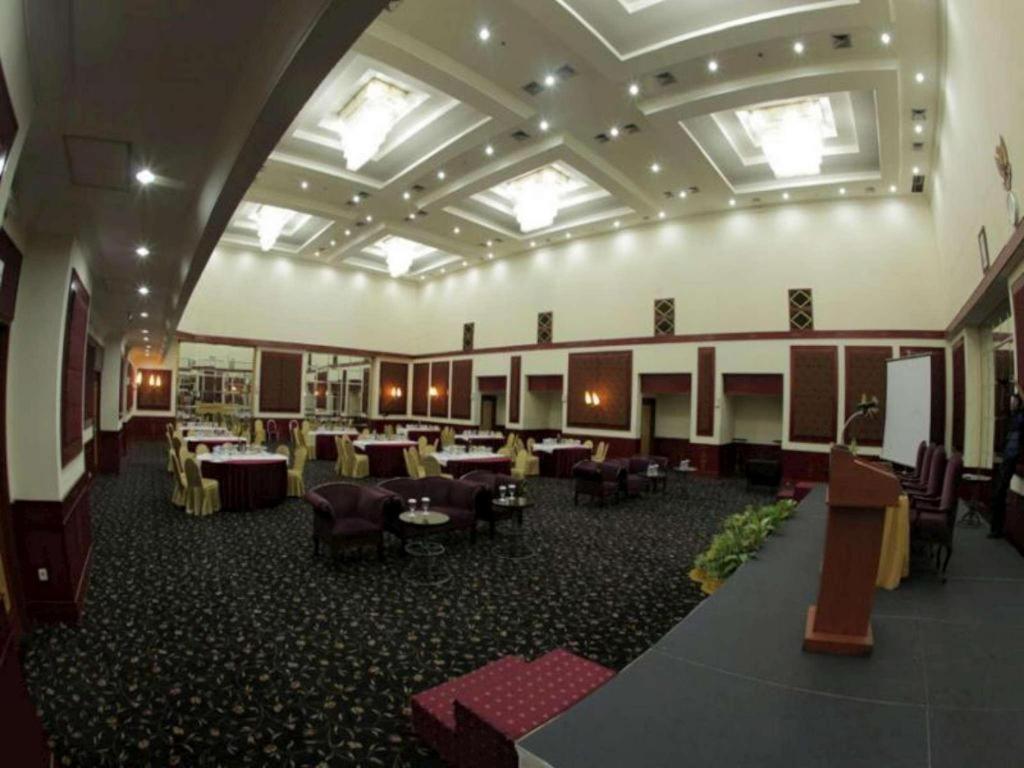 Oasis Amir Hotel Jakarta Exterior foto